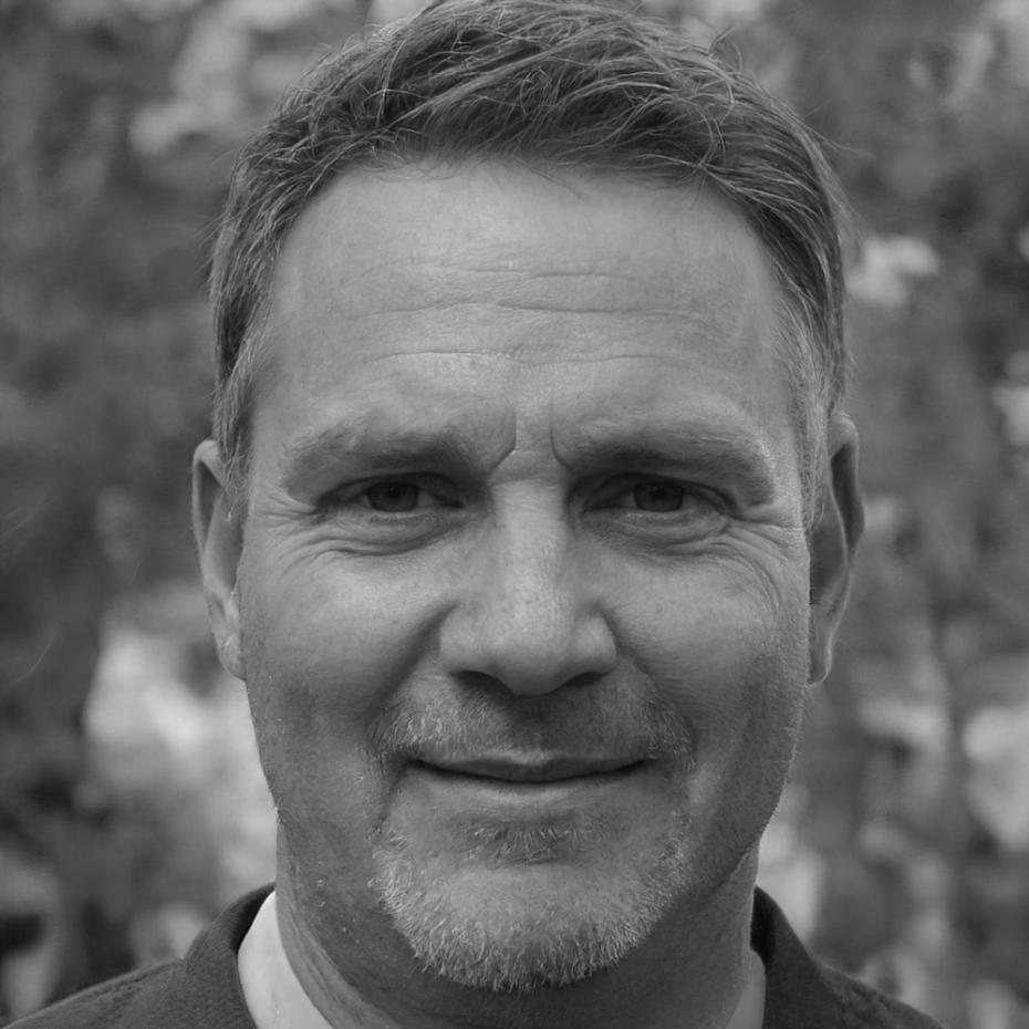 Finanzexperte Dr. Schmidt
